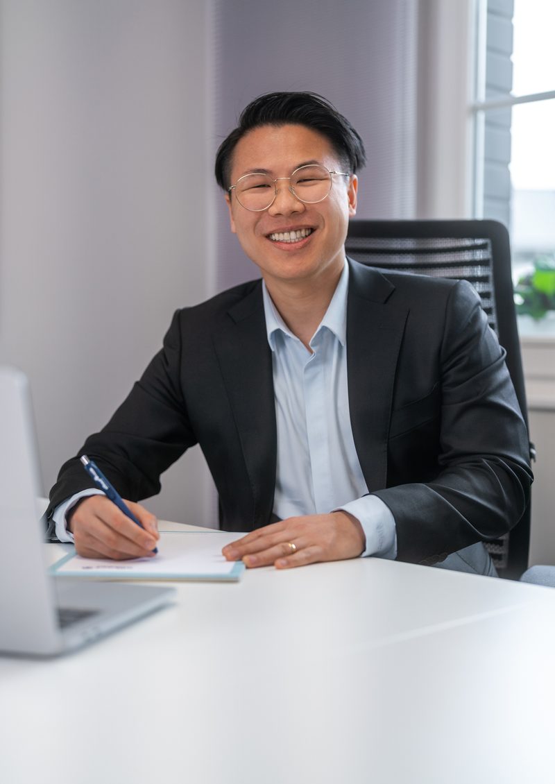 Hai Vu Duc im Beratungsgespräch